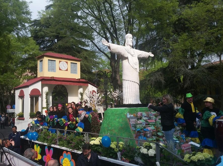 Vignola si riempie dei “Ciliegi in fiore” 