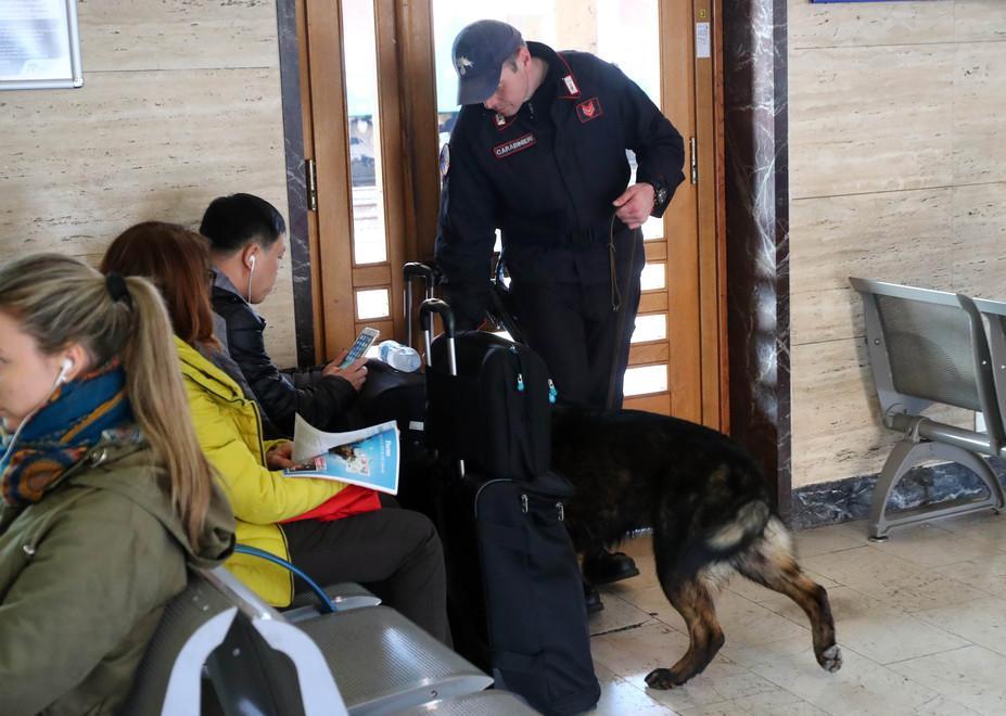 Controlli antidroga, tre giovani nei guai 