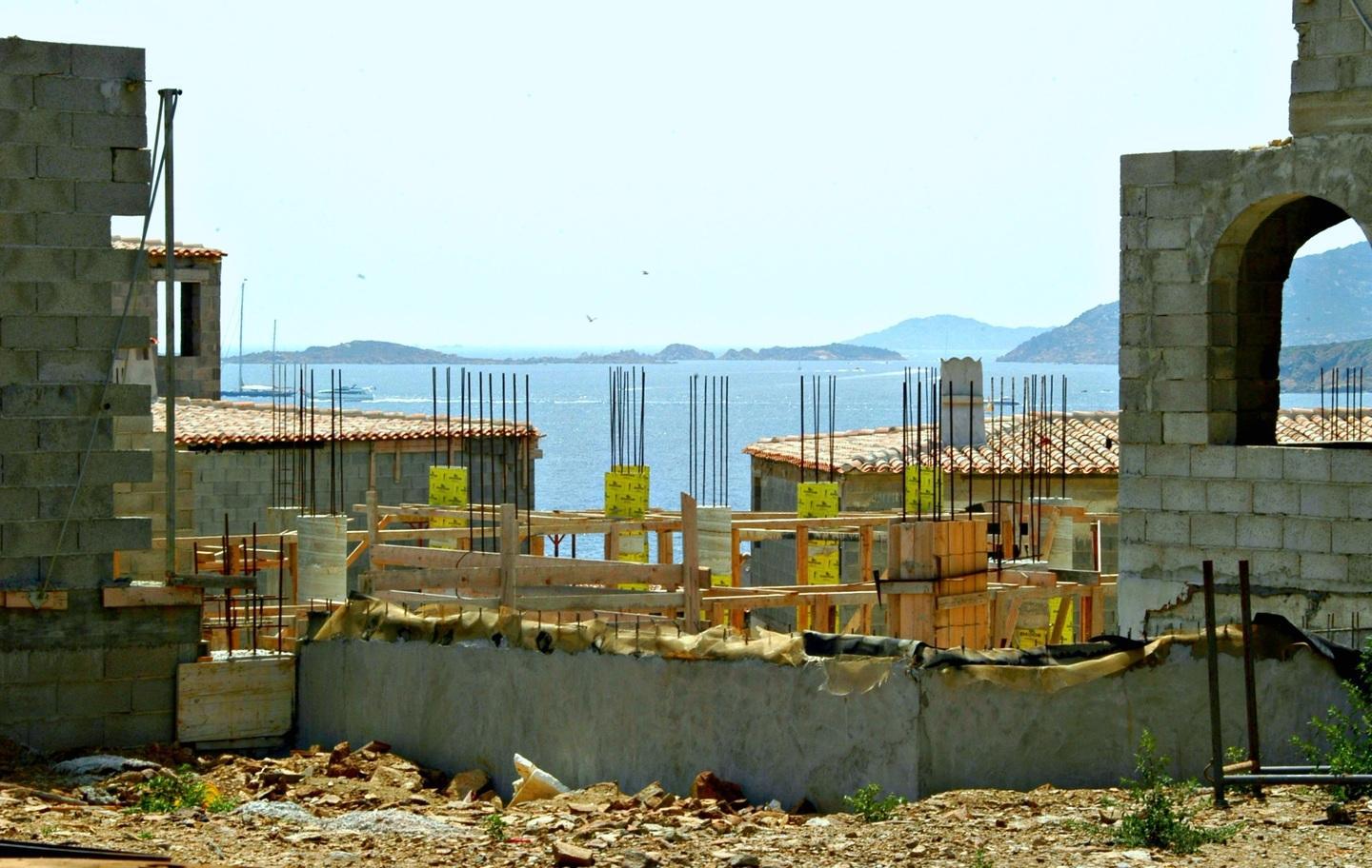 Urbanistica, Pigliaru tratta Dopo Mdp, vertice col Pd 