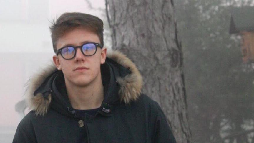 Filippo Mazzetti, rimasto ferito in un incidente con un'auto che si è data alla fuga