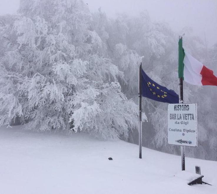 Ultimi giorni per godersi la neve della montagna 