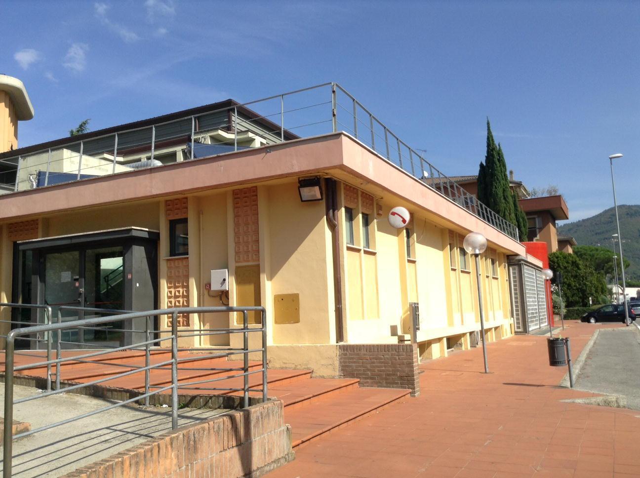 La piscina di viale Galilei