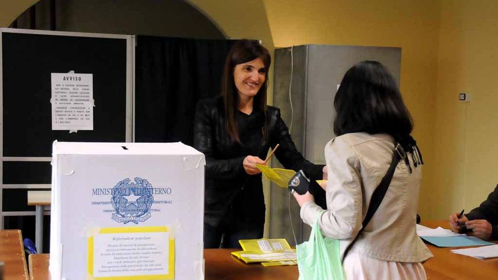Massa al voto (archivio)