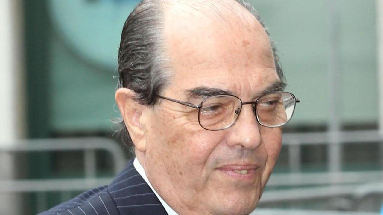 Una delle holding ha cambiato nome