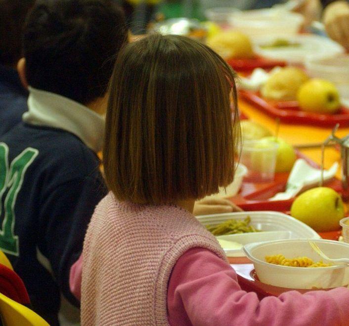 Asili nido, calano le rette per la mensa