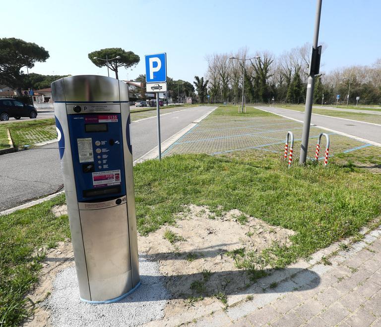 Lidi, il parcheggio si pagherà anche a Volano 