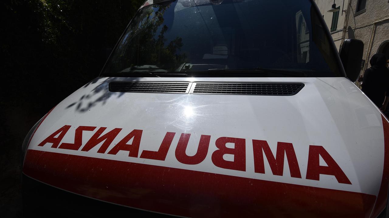 Medico di 36 anni trovato morto in albergo