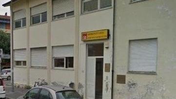 Tanti disagi con la chiusura del distretto «E in via Carlo Petri mancano i lampioni»
