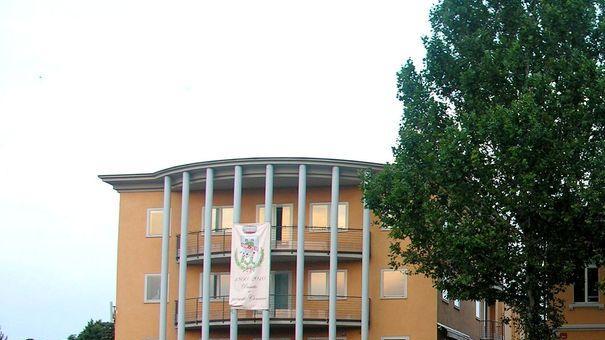 Il Comune cerca un... gelataio Potrà aprire a Palazzo Astoria