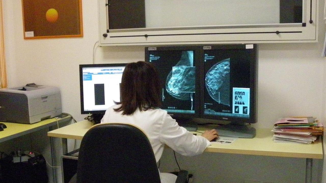 Mammografia impossibile 5 mesi per l’appuntamento