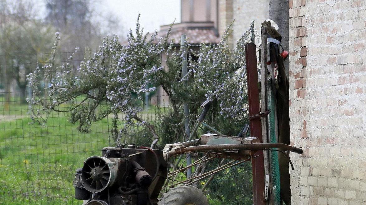 Castelfranco, l’agricoltore ferito è ancora grave