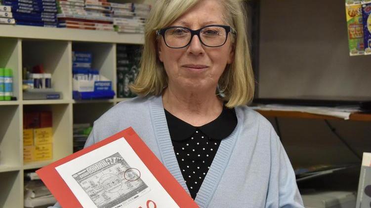 Pensionata vince 100.000 euro col Gratta e vinci