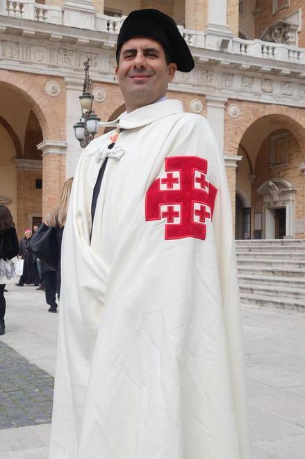Commercialista nominato cavaliere del Santo Sepolcro 