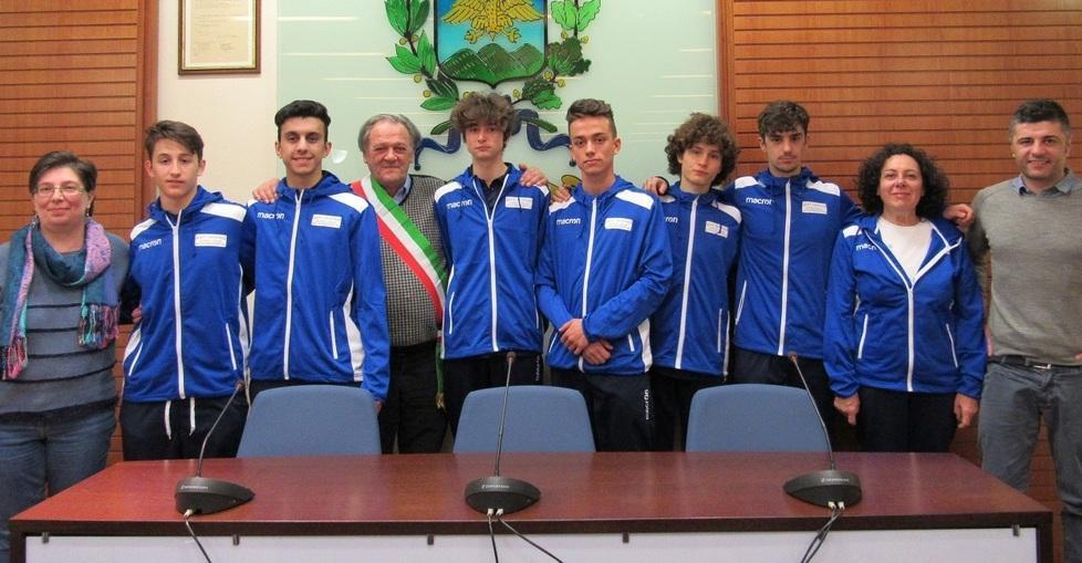 Gli studenti di Pavullo a Parigi per i Mondiali di campestre