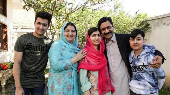 Malala termina la sua storica visita nel natìo Pakistan 