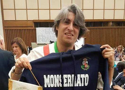 Il sindaco dimissionario Tomaso Locci