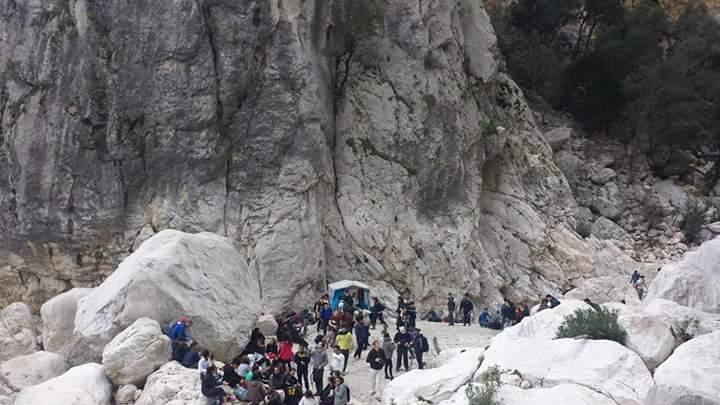 Escursionisti a Su Gorropu
