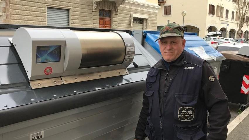 Cassonetti smart: debutto e perplessità
