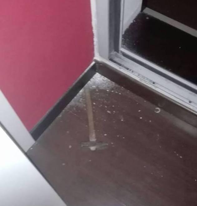Nuovo furto al Teatro delle Commedie, rubati due pc e una chitarra 