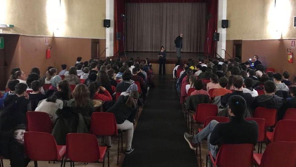 Con il Baule Volante a Portomaggiore il teatro va a scuola
