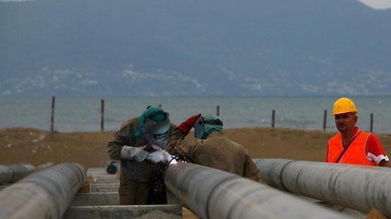Il Movimento 5 stelle boccia il metano in Sardegna: «Progetto superato» 
