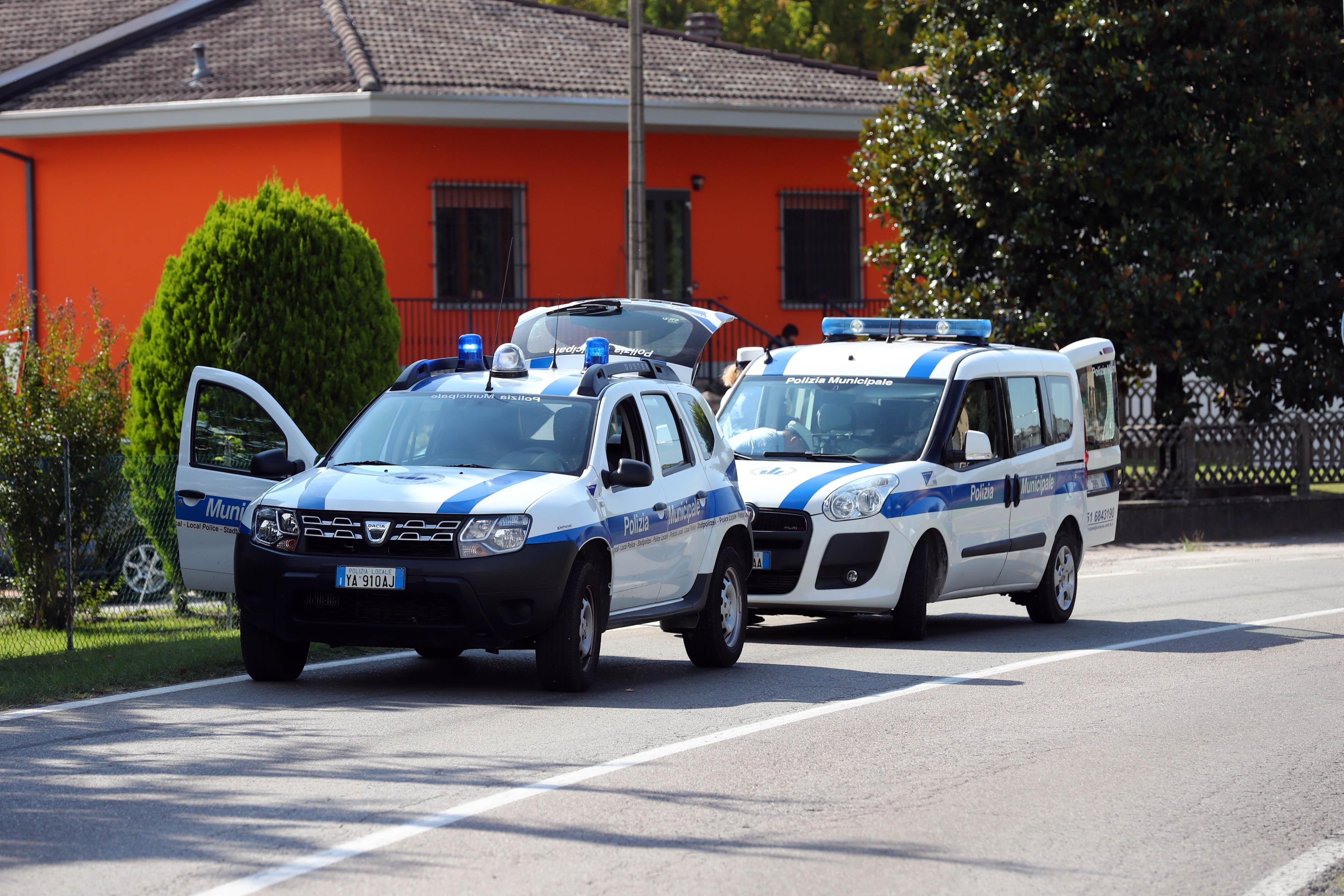 Modenese segregava la moglie a Bologna, arrestato