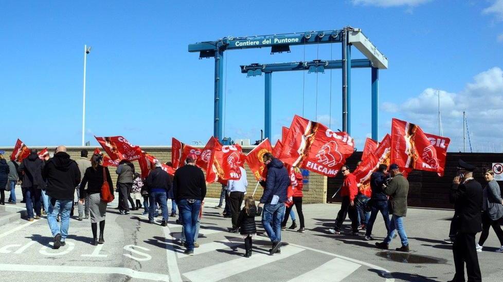 «Concessione subordinata al mantenimento dei posti»