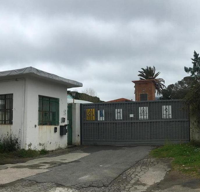 Infortunio sul lavoro operaio si amputa la falange di un dito 
