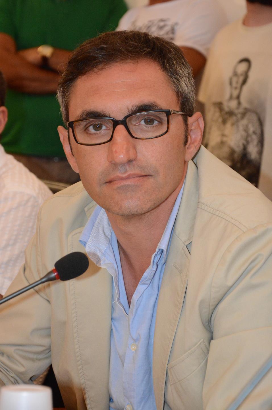 Cossu (Pd): «Il sindaco chiarisca la posizione sul metano»