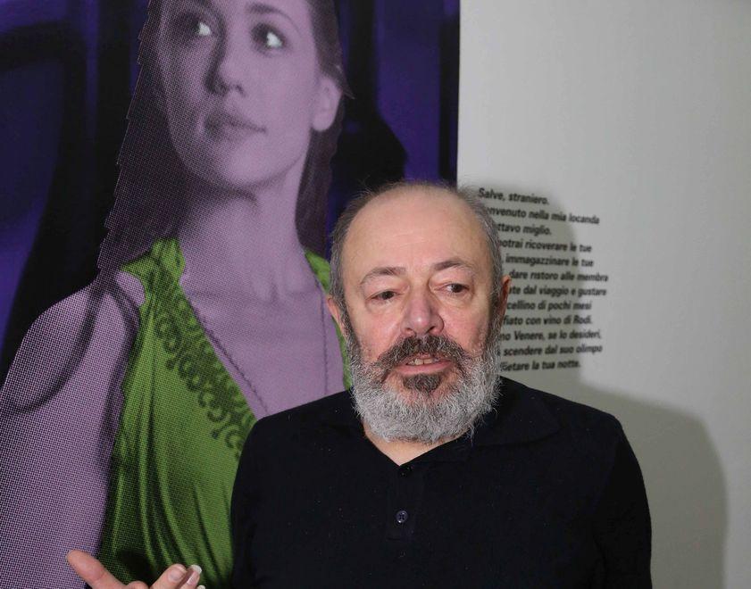 Italo Rota in Sala del Tricolore per spiegare “On the road”