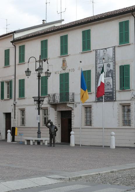 «Una lista civica ma senza simbolo: così il Pd ci sarà» 