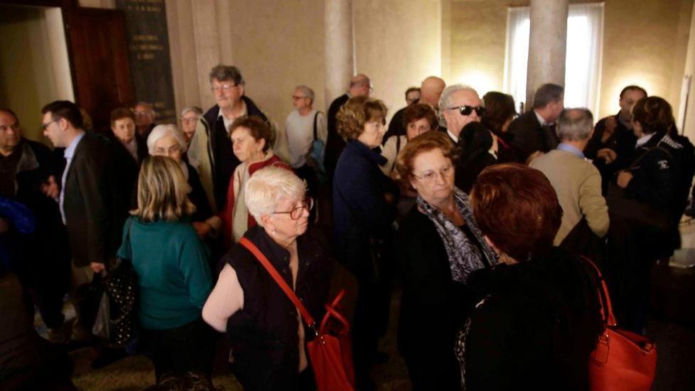 I cittadini in Comune a Corregio (foto Santandrea)