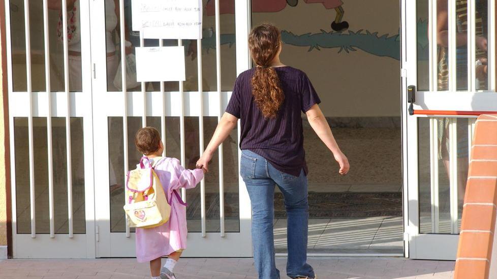 Nasce l’albo delle baby sitter