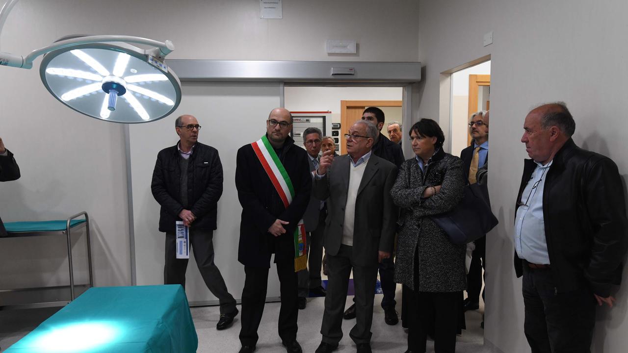 Un momento dell’inaugurazione (Foto Franco Silvi)
