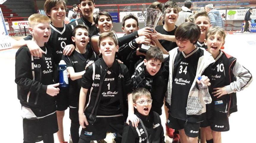 I super esordienti del Vela trionfano al Trofeo di Pasqua