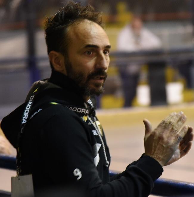 Barbieri: «Costretti ad allenarci senza mezza squadra» 