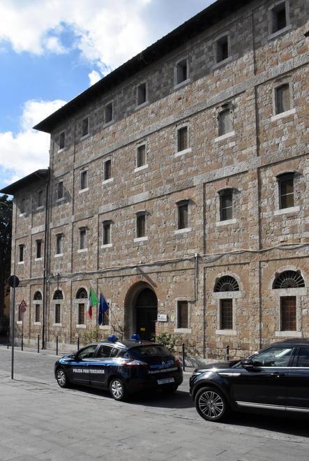 Voleva il metadone al posto dei farmaci, condannato 