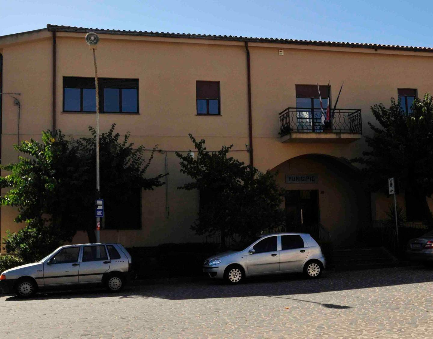 Ex vigile condannato a 4 anni per concussione