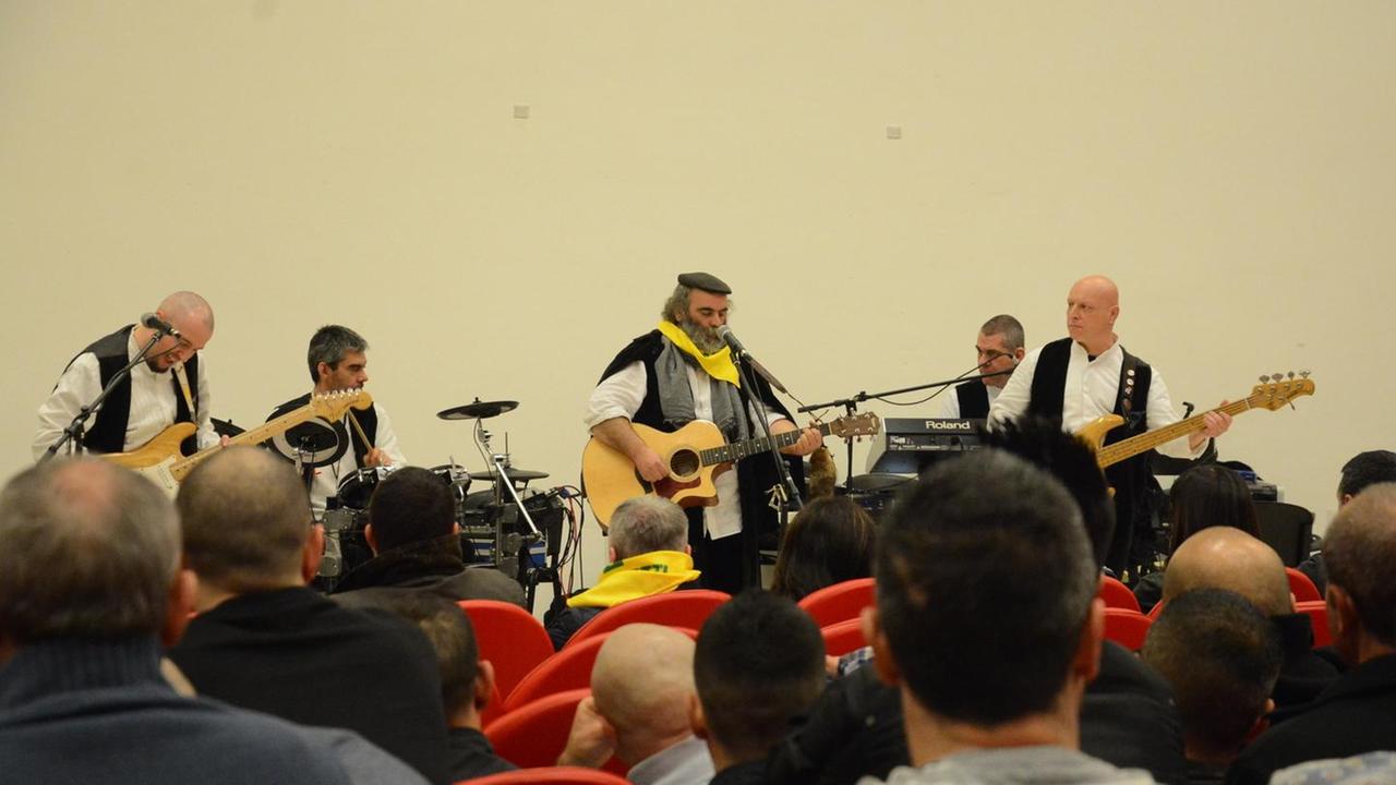 Musica, cibo e solidarietà stamane a Badu ’e Carros