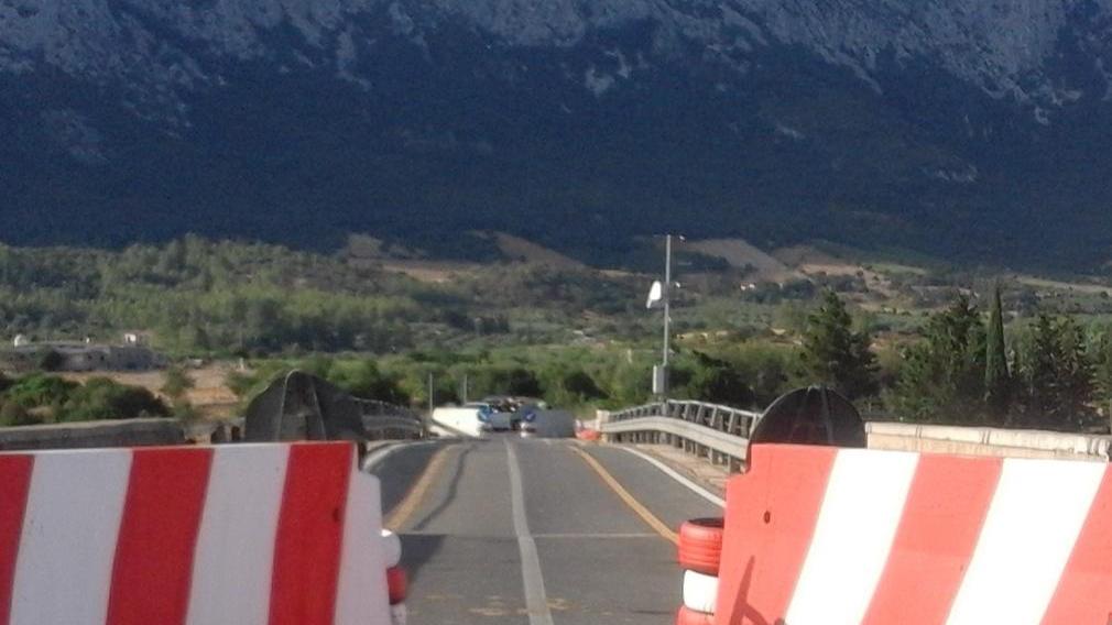 Oliena, via ai lavori di messa in sicurezza del ponte di Oloè