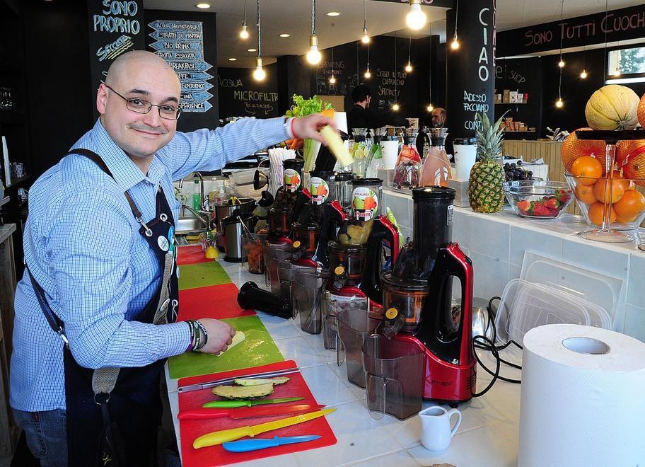 Carpi: la Biofficina per il palato tra estratti e caffè speciali 