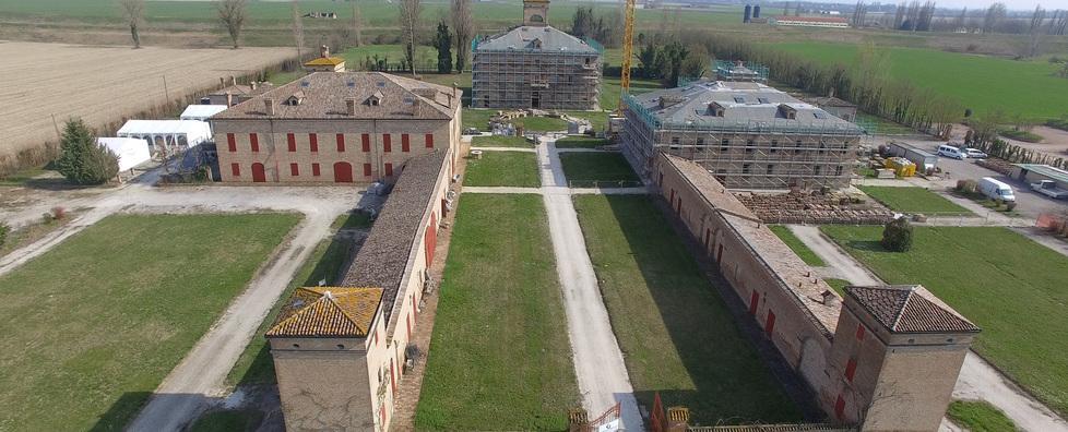Villa Cavazza a Bomporto, i retroscena:«Avevano ceduto interni e scalone monumentale» 