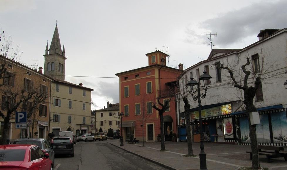 Zocca, parenti-serpenti sognano l’eredità 
