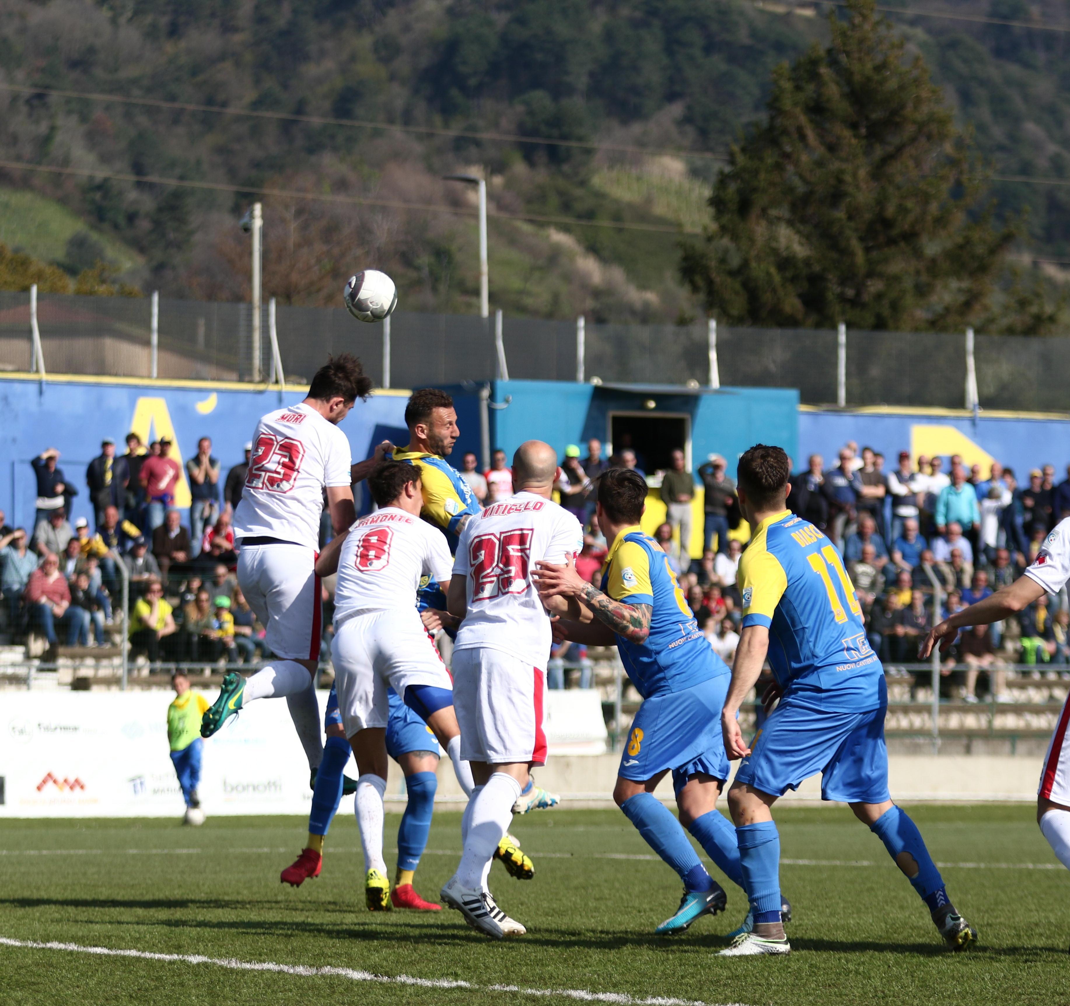 Un'azione del match vittorioso con il Gavorrano