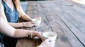 Aumenta il prezzo di caffè e cornetti nei bar del Forte