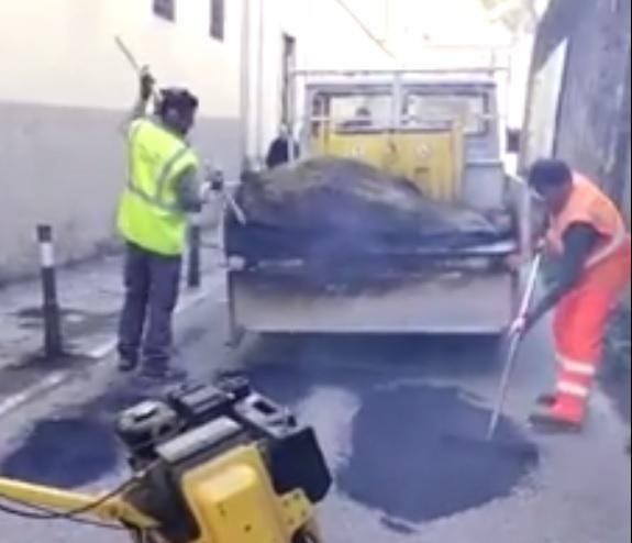 Lotta alle buche nelle strade partiti i primi interventi