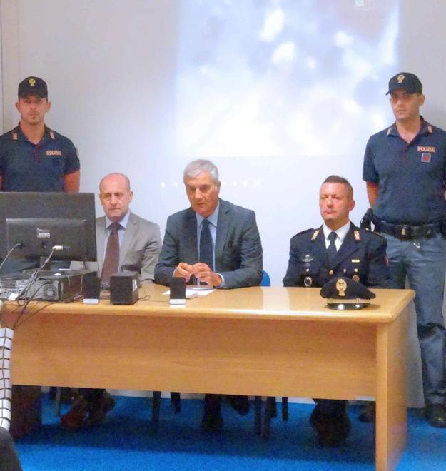Un’impressionante esplosione di violenza nella notte tra il 25 e il 26 agosto