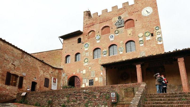 Un milione per Palazzo Pretorio