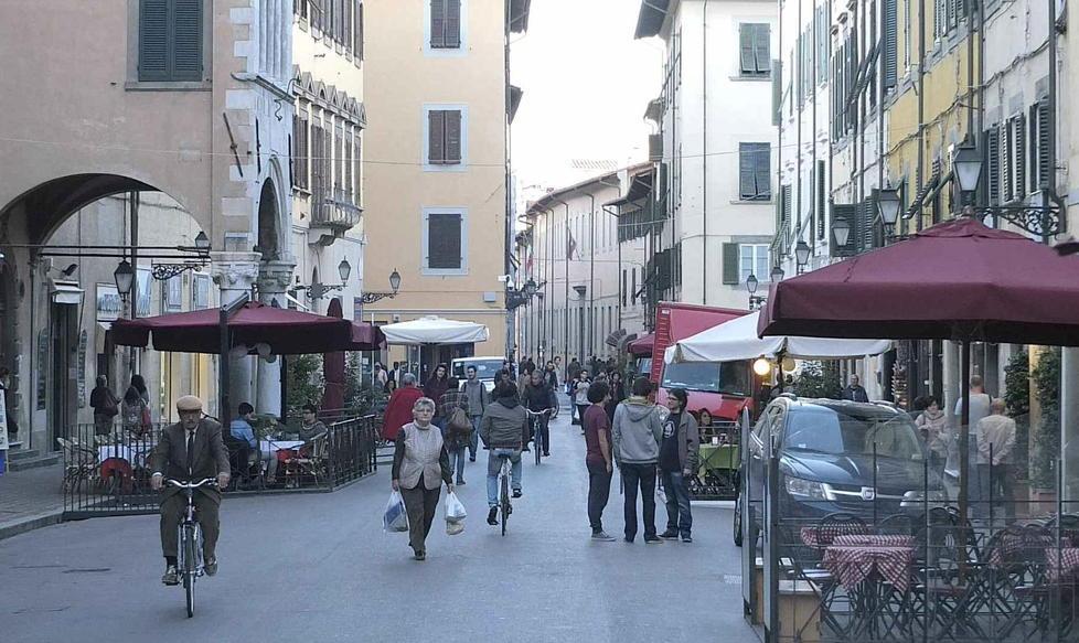 Chiude Promod, in Borgo Stretto sbarca GrandVision 
