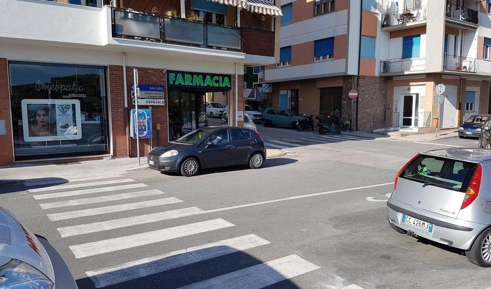 Travolta sulle strisce Anziana gravissima 